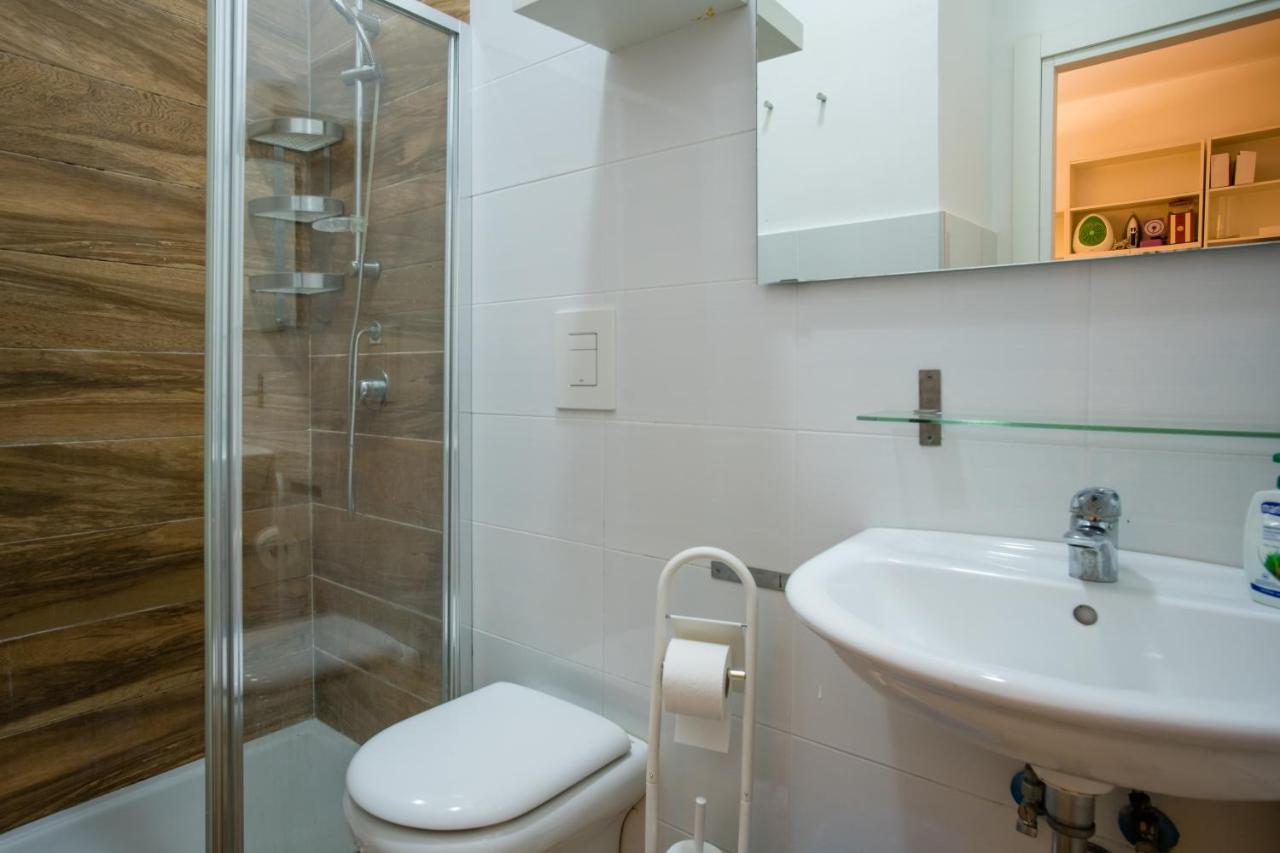 Stay In Naples Flats Toledo Екстер'єр фото